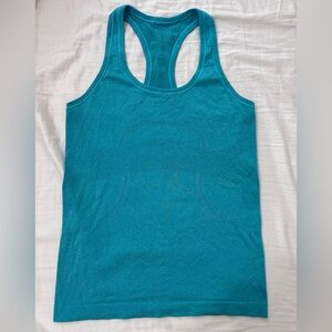 Women’s Lululemon Tank Top
